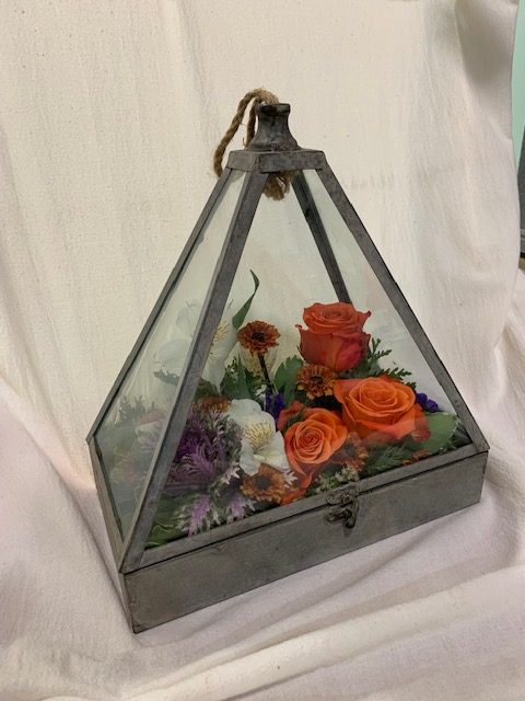https://kellideefloral.ca/wp-content/uploads/2022/03/Everyday2-rotated.jpg
